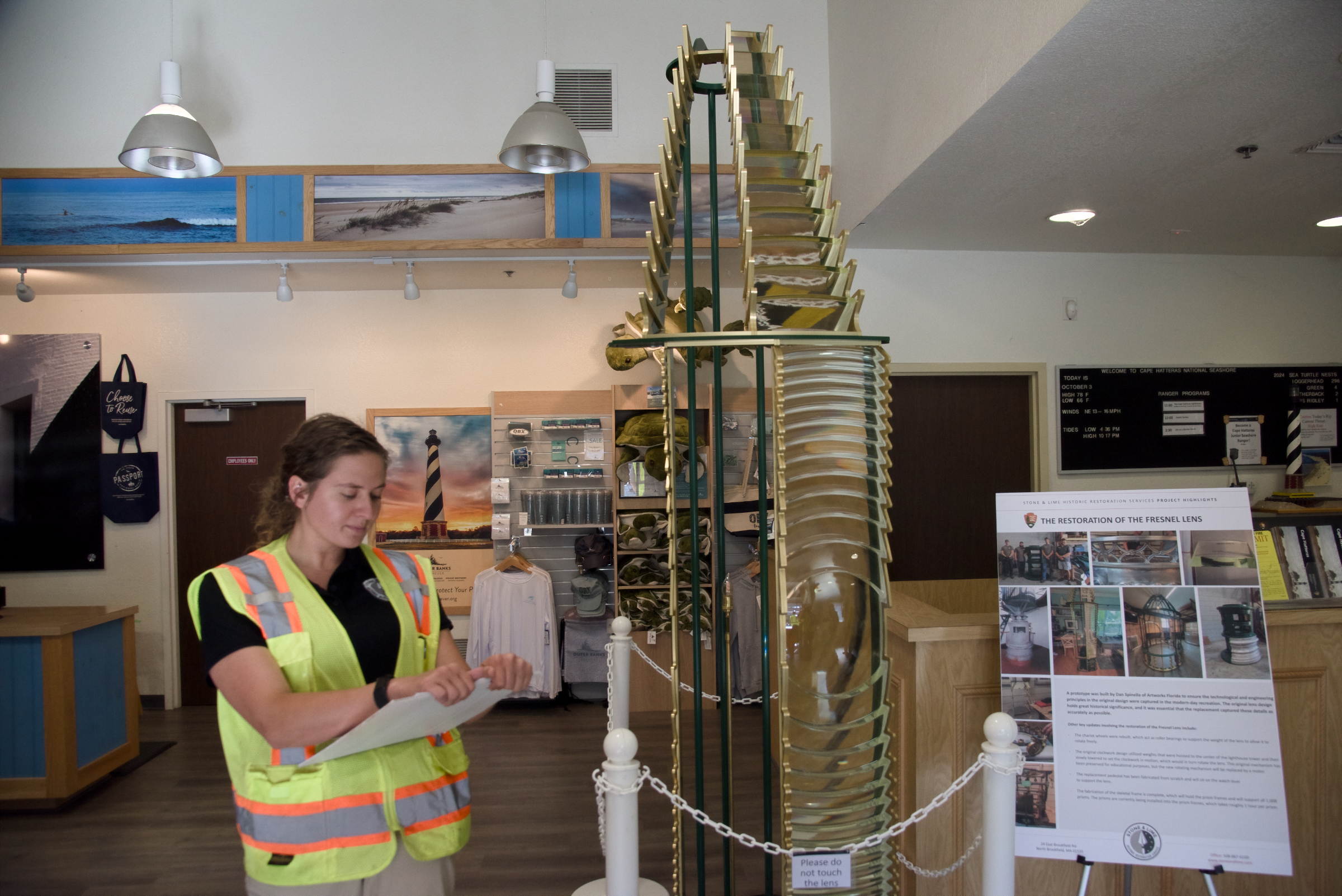 Hatteras Lighthouse Fresnel Lens Display